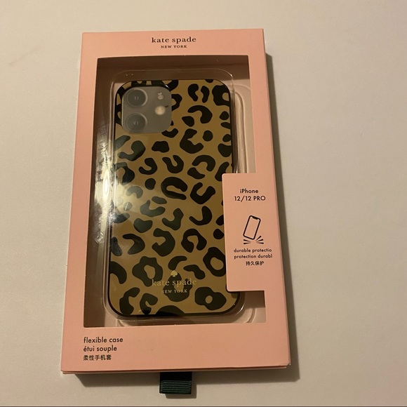 Kate Spade Leopard Phone 12/12 Pro Case